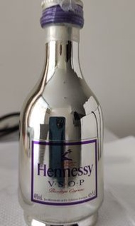 軒尼詩VSOP 銀色特別版(香港版)是50ml