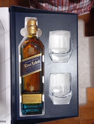 Johnnie Walker Blue Label 75cl 750ml gift box with 2 glasses (Blended Scotch Whisky) 約翰走路藍牌蘇格蘭調和 威士忌