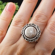 米色化石珊瑚戒指圓形象牙銀可調節戒指首飾