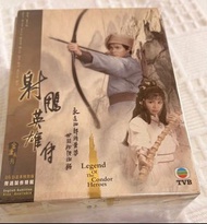 射鵰英雄傳1983版 DVD，15碟裝，國粵雙語 中文簡體繁體英文字幕 香港版 DVD足本特別版附送製作特輯 完美收藏品 99%新 所有碟片都極新淨、無任何刮花痕 Legend The Condor 