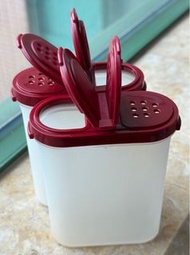 Tupperware Modular Mate Spice Shaker Container Brown 1846 set of 2 Salt Pepper 全新 特百惠 鹽 胡椒粉 膠盒