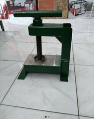 Alat tambal ban /press ban dalam manual