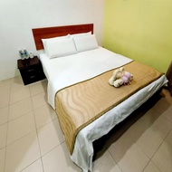 OYO 75583 Fut Fit Fo Fai Inn Hotel