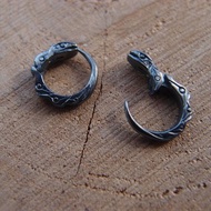 Black snake Ouroboros Sterling Silver Pair of huggie hoop earrings 10 mm 0.4 inc