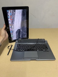 แท็บเล็ต 2in1พร้อมคีย์บร์อดและปากกาตรงรุ่น Fujitsu ArrowsTab Q616/P Intel CoreM m3-6y30(RAM:4GB/SSD:128GB) ขนาด13นิ้ว