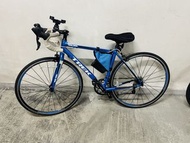 Trek One Series 1.2 公路車