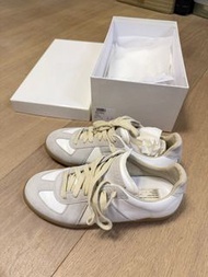 Maison Margiela 灰白經典德訓鞋 37.5 