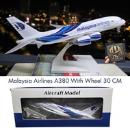 “Malaysia Airlines Airbus A380 30cm Diecast Airplane Model – Aviation Souvenir Gift”