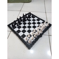 XL Chess Size 49 x 49 cm