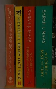 A Court of Thorns and Roses, Mist and Fury/ Midnight Library/ Daisy Jones & The Six