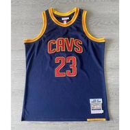 2026Mens exquisite jersey Cleveland Cavaliers LeBron James Mitchell Ness 2015-16 Navy Blue Hardwood