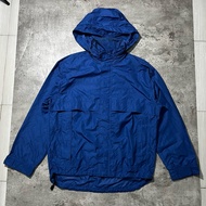 Used vintage waterproof cent4ng outdoor jacket