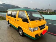 中華 德利卡 箱謝車 8人座 2400cc 2013年 中古車買賣 汽車買賣 露營車