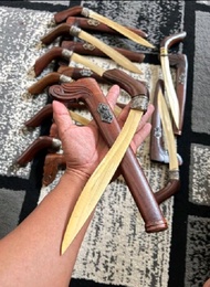 badik gecong besi kuning