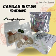 Spicy cireng soup contains 10 delicious cireng