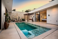 Apricot House by Alfred in Bali - Brand NEW Cozy 3BD Pool House Close to Bingin Beach