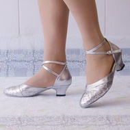 Women Latin shoes Latin dance shoes dance shoes women s modern baotou， rubber-soled dance shoes shoe