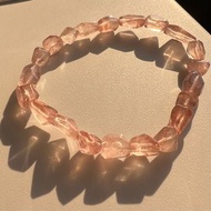 俄啤·俄羅斯士多啤梨晶手串