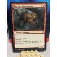 MTG - Charging Monstrosaur (Ixalan) - {Uncommon - Red}