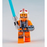 LEGO 75313 UCS AT-AT - Luke Skywalker with Lightsaber Minifigure (Exclusive to 75313)