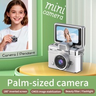 Thumb Camera Retro Mini Digital Camera 1.47-inch HD 180° Flip Selfie Screen Portable Camera Keychain