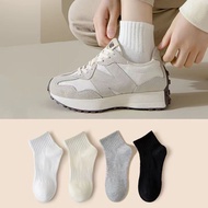 Lovito Socks Skinfriendly Breathable 4way Stretchy 4way Stretchy Breathable Socks for Women LCS25A39