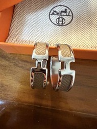 Hermes Olympe earrings etoupe