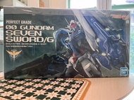 Bandai PG 00 Gundam Seven Sword 高達 模型