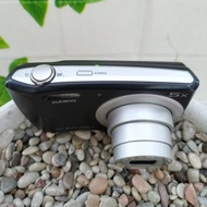 Casio Exilim Qv-R200 / Camera Digital