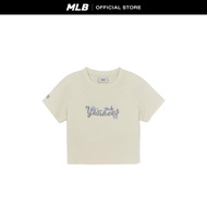 MLB เสื้อยืด ผู้หญิง Women Flower Graphic T-Shirts รุ่น 3FTSN0254 50CRS สีครีม