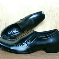 Sepatu Pantofel Bally