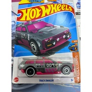 Hot.Wheels.Track.DWagon