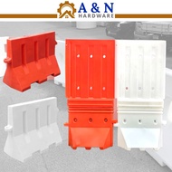 Road Barrier Hoarding Outdoor Road Traffic Safety Equipment White / Red