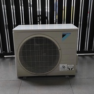 outdoor AC Daikin Thailand 1.5 pk R32 second