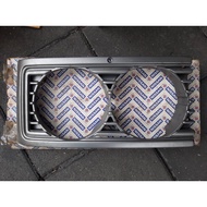 ขอบไฟหน้รNissan Urvan E23 รุ่นตากลม ตาเหลียม อะไหม่แท้นิสสัน ใหม่แกะกล่อง หายากมากกก มีข้างเดียว