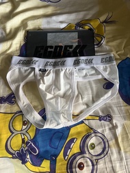 EGDE 的超低腰後空褲/ 提臀雙丁褲（Jockstrap）