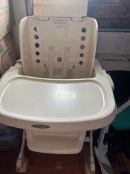 二手90%新Combi high chair 搖搖椅跟原裝套及送更換座墊