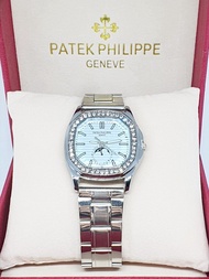Patek Philippe ฟรีกล่อง นาฬิกาแฟชั่นผู้หญิง สายเหล็ก สีเงิน โรสโกล์ว ล้อมเพชร นาฬิกาข้อมือผู้หญิง สายแสตนเลสRC882