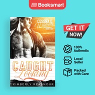 Caught Looking - Paperback - English - 9781970052336