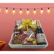 Premium Deepavali Hamper include free delivery and message card. Good feedback from past orders