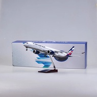Scale1: 142 A350 Airplane Model 47cm with Light with Wheels Simulation Static Airplane Model