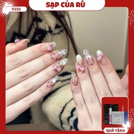 D232 SHORT OVAL fake nails set of 30 HELLO KITTY y2k fake nails, cute fake nails, holiday fake nails