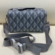 Dior diamond灰色幾何滿印lingot22男女同款 斜挎包 🈚附件