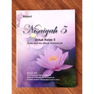 Nisaiyah Class 5 KMI Gontor