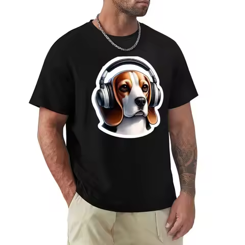 Dog with Headphones - Beagle T-Shirt Lightweight Sport Basic T-Shirt