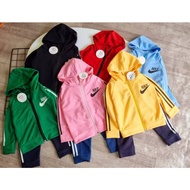 (1y-6y) Kids Boy/Girl Hoodie Sportset/ Sweather set with printed Nike (Free 🎁🎁)