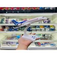 Display aircraft model with alloy base and removable wheels, size 24cm, ARJ Comac BLUE C909 MB24004 