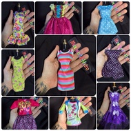 Vay2 B a r b i e fashion doll dresses. Fahsionistas vintage muse career princess doll dress clothing