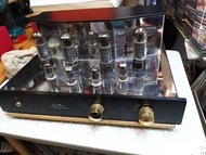 Sound  master，合幷膽機，用EL34 膽，，運作正常，(機底板失去不見，暫用木板取代)$23OO，