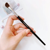 Sephora No. 13 Professional Angled Nose Shadow Brush Eye Shadow Brush Makeup Brush